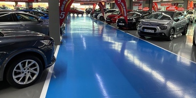 Realització de 3800m2 de paviment a l'empresa Mundiauto